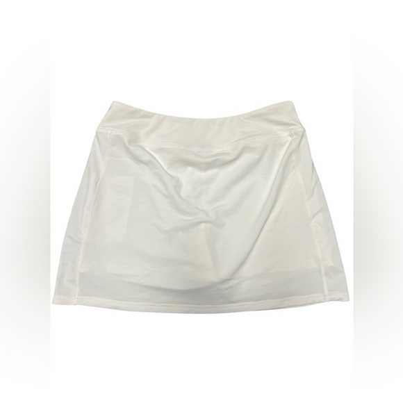 White athletic skort - Picture 3 of 5